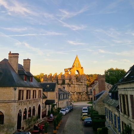 Hotel De L'Abbaye De Longpont ภายนอก รูปภาพ